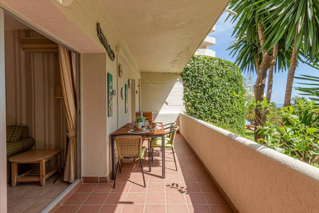 797 Holiday Rentals- Precioso Piso Con Vistas Al Jardin En Benalbeach بينالماذينا المظهر الخارجي الصورة