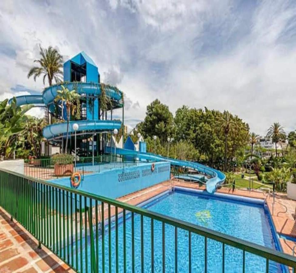 797 Holiday Rentals- Precioso Piso Con Vistas Al Jardin En Benalbeach بينالماذينا المظهر الخارجي الصورة