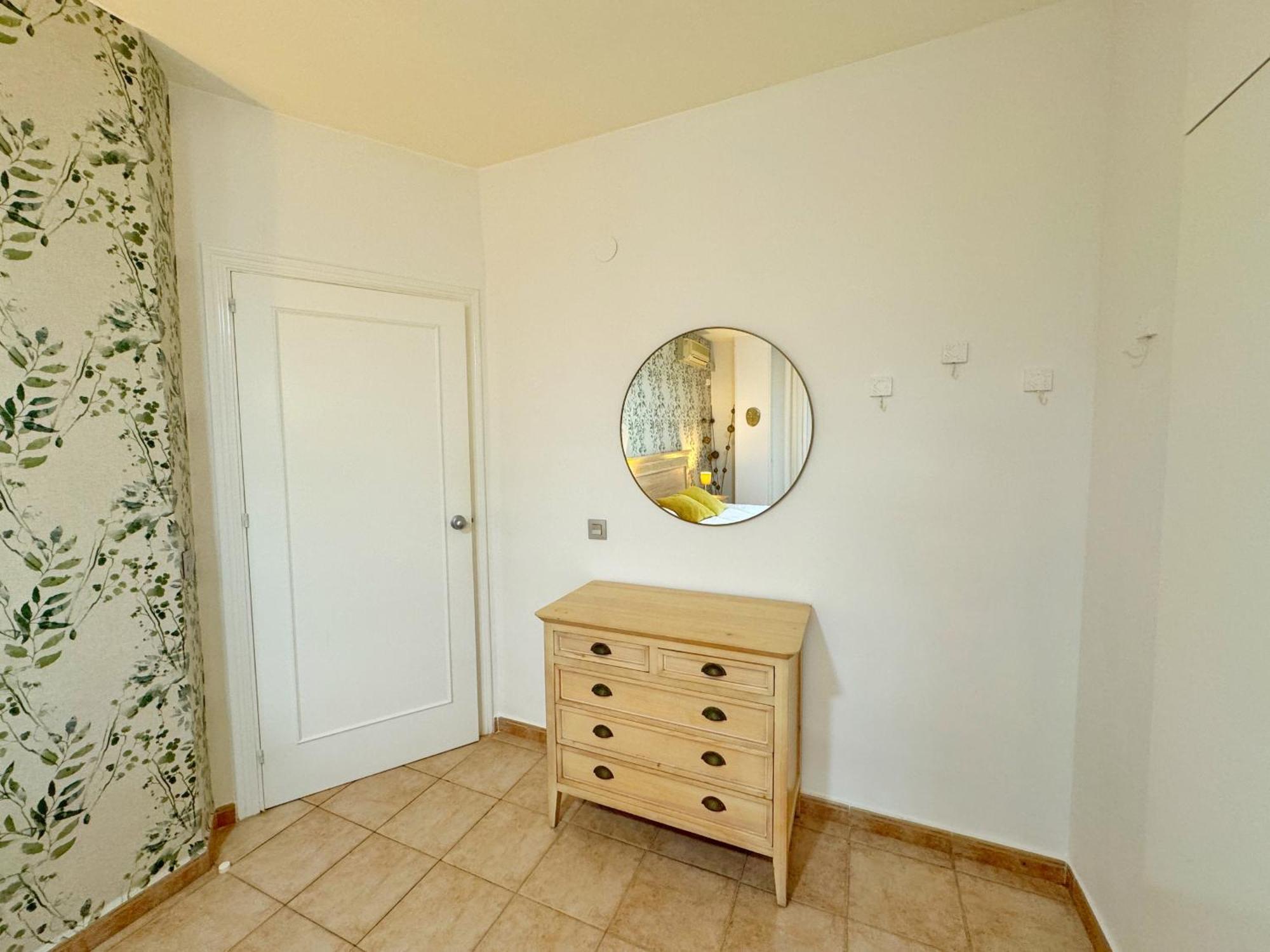 797 Holiday Rentals- Precioso Piso Con Vistas Al Jardin En Benalbeach بينالماذينا المظهر الخارجي الصورة